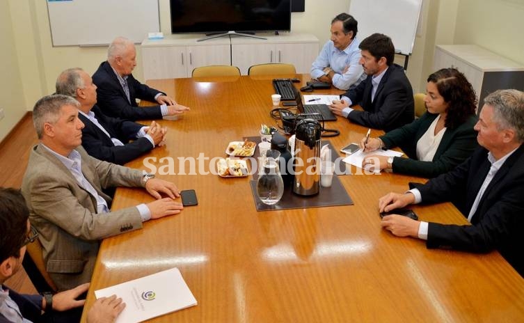 Litoral Gas informó al defensor del Pueblo sobre el ingreso ilegal en las cuentas de usuarios