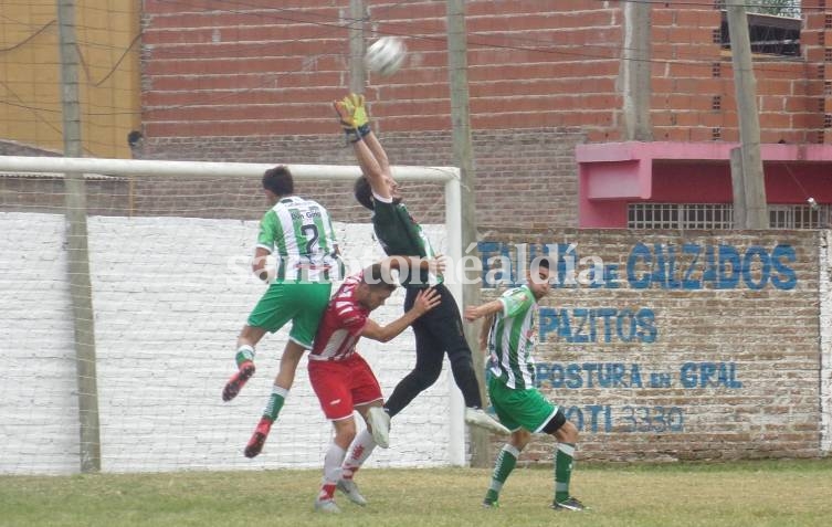 Don Salvador juega su último partido del torneo Apertura. (Foto de archivo)