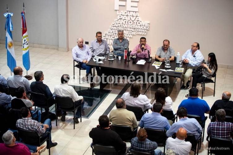 Los municipales continuarán negociando en paritaria