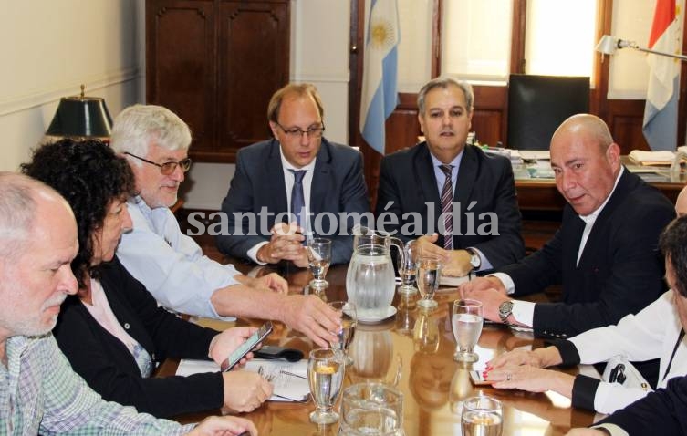 El gobierno provincial ofreció 15% de incremento a los estatales