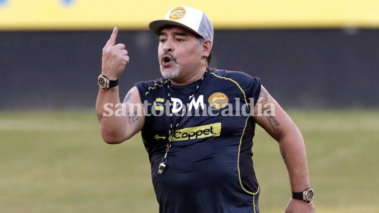 El exfutbolista y entrenador argentino Diego Armando Maradona. (Henry Romero / Reuters)