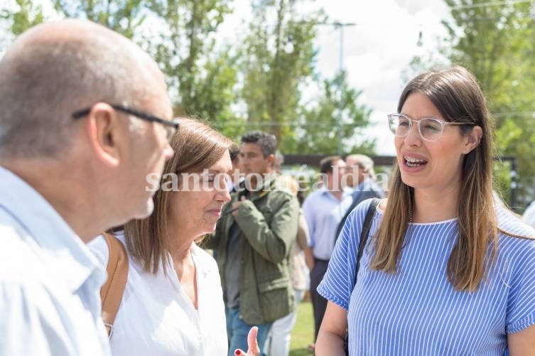 Florencia González propone eliminar la cuota de Alumbrado Público