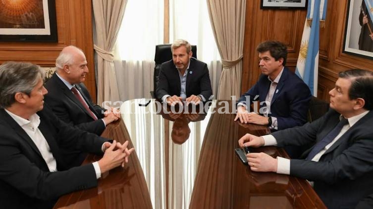 Lifschitz se reunió con el ministro del Interior de la Nación, Rogelio Frigerio, y con su par de Santiago del Estero, Gerardo Zamora. (Gobierno de Santa Fe)