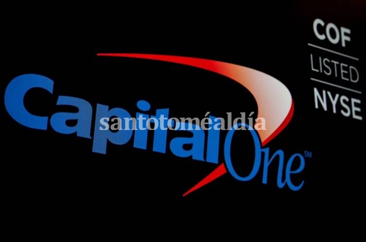 Una pirata informática hackea Capital One, en la mayor violación de datos bancarios de la historia