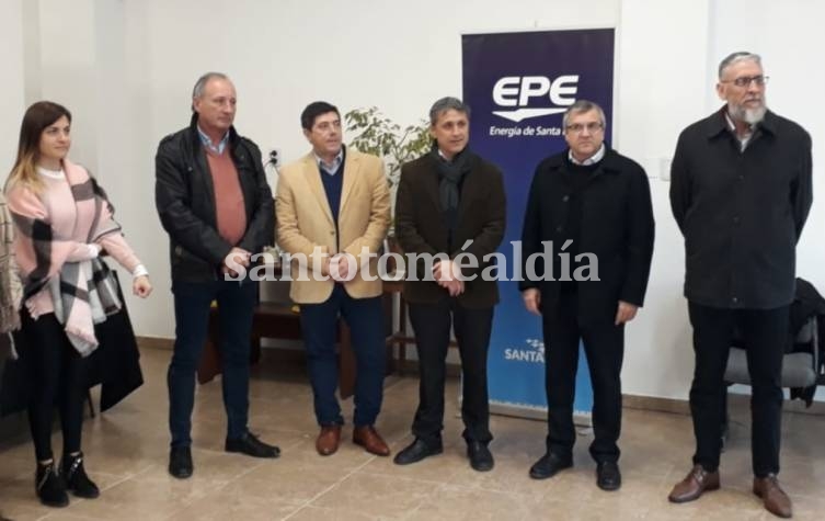 La EPE inauguró una nueva oficina comercial sobre la Ruta 1