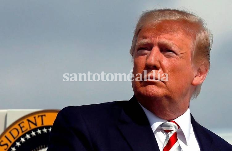 Un 50% de estadounidenses encuestados cree que Trump debe ser destituído