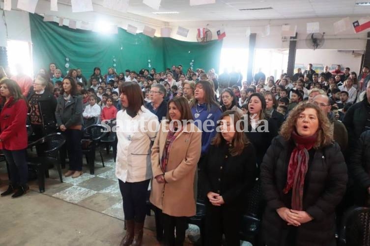 El acto se realizó en la Escuela 1006. (Foto: Municipalidad de Santo Tomé)