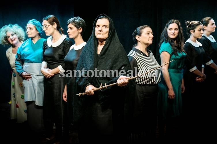 Domingo de teatro con una adaptación de 