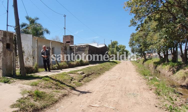 La vivienda está a mitad de cuadra en Gaboto al 3400. (Foto: santotomealdia)