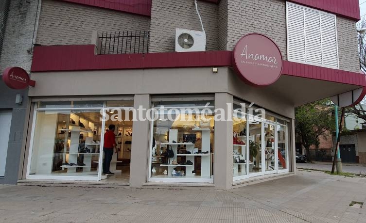 El negocio está en Avenida Luján y Gaboto. (Foto: santotomealdia)