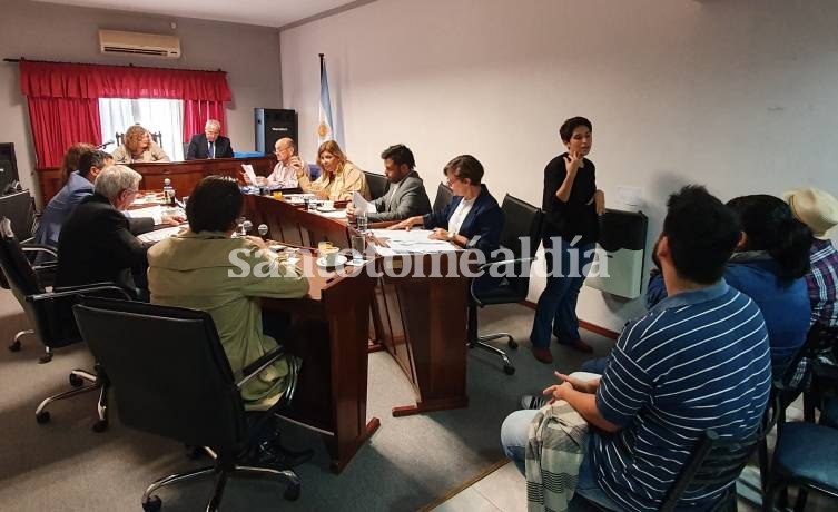 En la sesión de esta mañana el Concejo aprobó la norma. (Foto: santotomealdia)