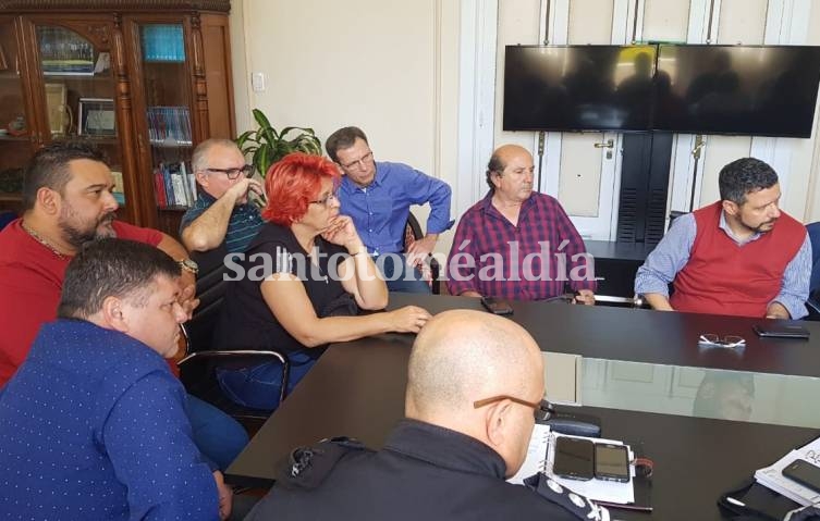 Los comerciantes que participaron de la marcha estuvieron representados, al igual que el Centro Comercial. (Foto: Gentileza Municipalidad de Santo Tomé)