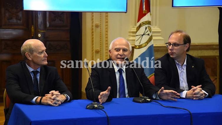 Lifschitz explicó cómo perjudican a la provincia de Santa Fe las últimas medidas económicas de la Nación