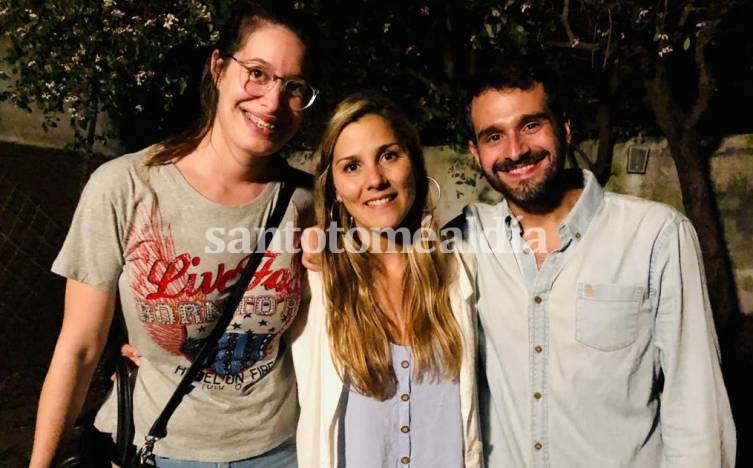 Florencia González, junto a los diputados electos Ximena García y Juan Martín. (Foto: Prensa Florencia González)