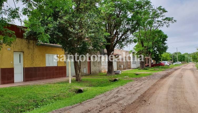 En Maipú al 3900 el ladrón ingresó por un ventiluz. (Foto: santotomealdia)