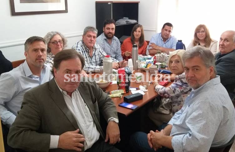 Diputados del PJ piden a Lifschitz que no envíe los pliegos del ENRESS y la Defensoría