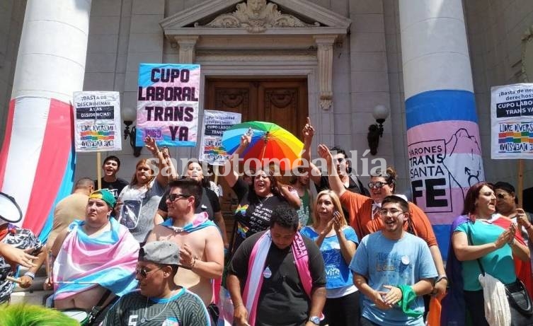 Es ley el cupo laboral trans en la provincia