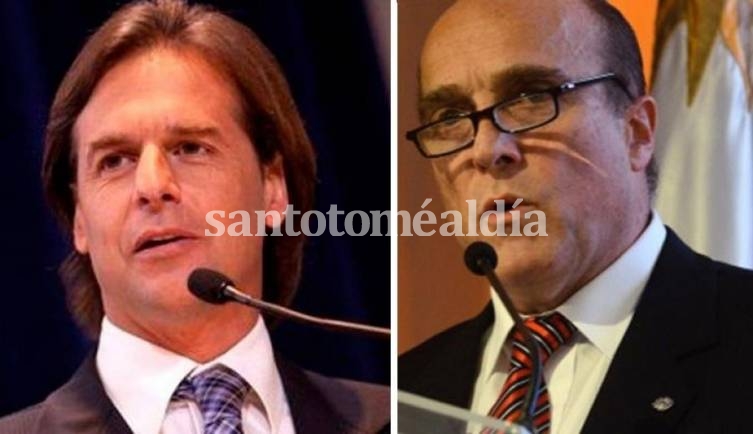Uruguay elige presidente en un reñido balotaje entre Lacalle Pou y Martínez