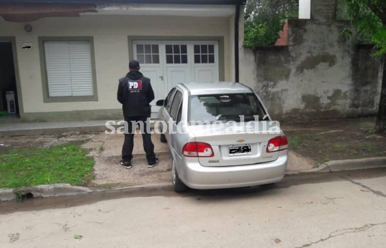 En un allanamiento en Esperanza detuvieron a un hombre que realizaba estafas. (Foto: Ministerio de Seguridad)