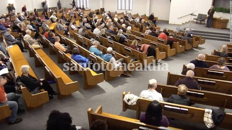 Tiroteo: un hombre abrió fuego y mató a dos personas en una iglesia de Texas