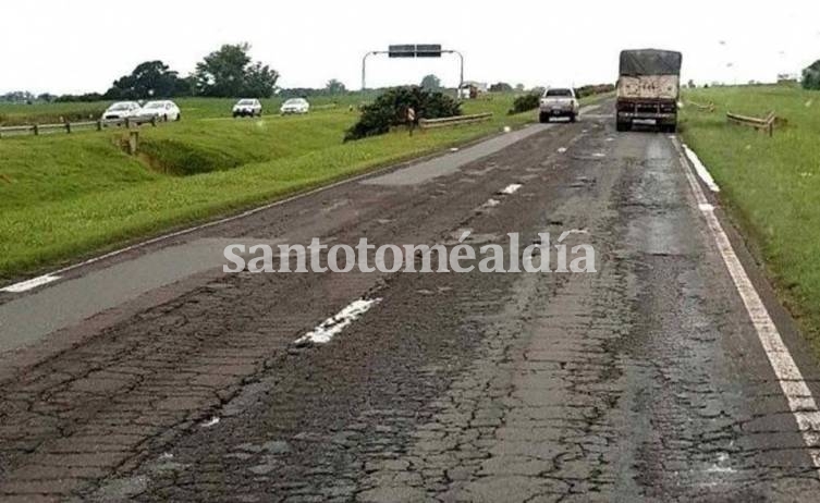 Deberán pagarle un millón y medio a hombre que volcó a causa de bache en la Autopista Rosario - Córdoba