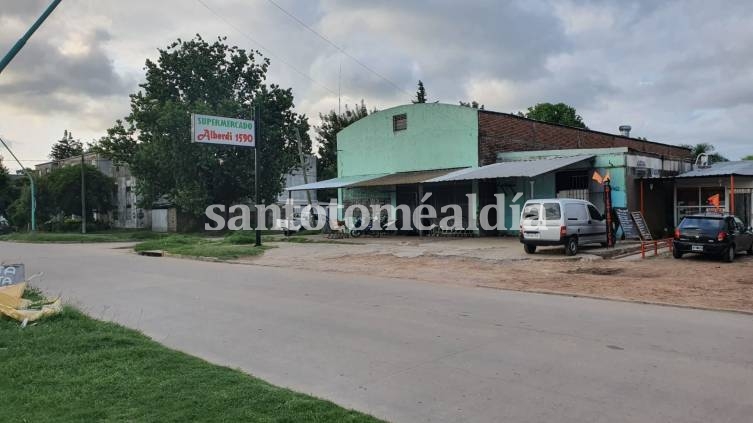 El supermercado está ubicado en Alberdi y Salta. (Foto: Santotomealdia)