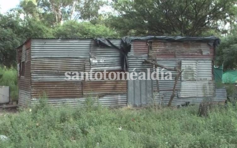 A un mes de la muerte de la beba, los padres dejaron la ciudad y los hermanitos están en una institución