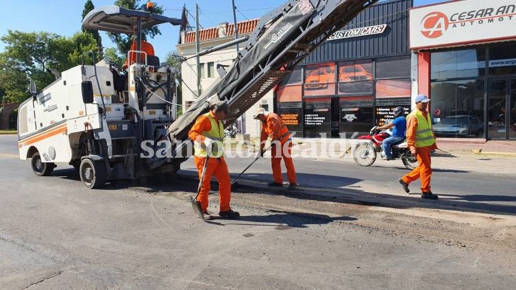 Comenzó la obra de bacheo en Avenida 7 de Marzo. (Foto: Santotomealdia)