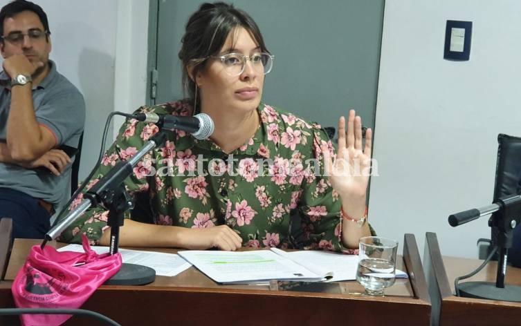 La Municipalidad deberá implementar un 0800 para asistir a víctimas de violencia de género