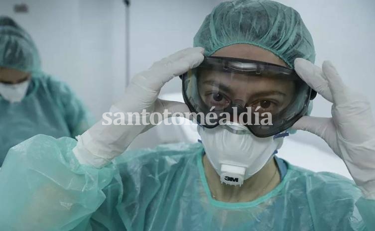 La OMS advierte que la escasez de equipos de protección personal pone en peligro al personal sanitario en todo el mundo