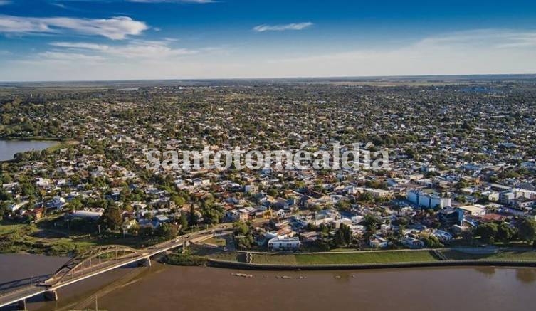 Vista aérea de la ciudad de Santo Tomé. (Foto: Santa Fe en drone)