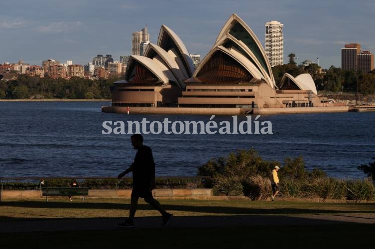 Australia reanuda las clases en todos los colegios tras contener su brote de coronavirus