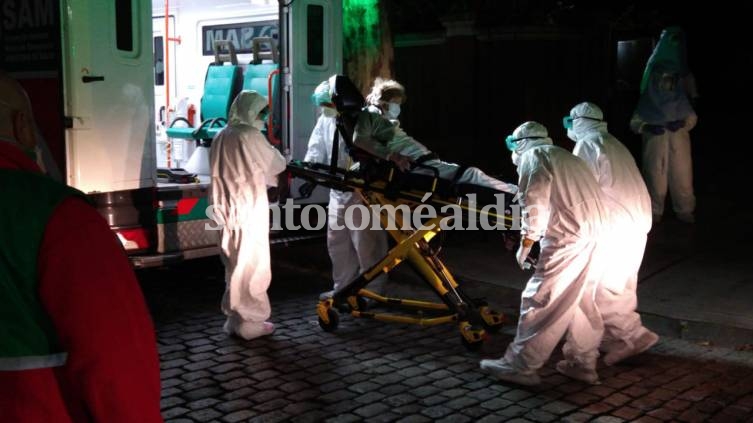 Argentina alcanza un nuevo récord de infectados por coronavirus en un día con 1.958 contagios