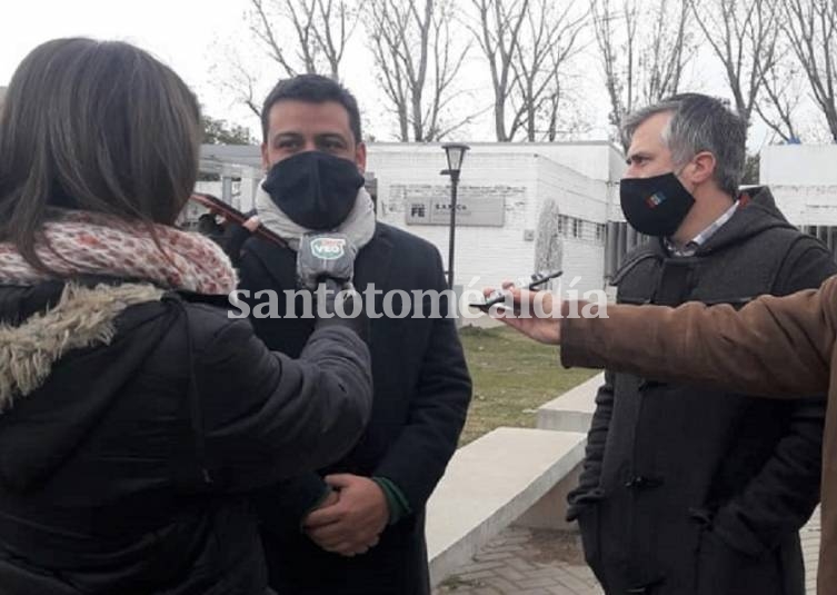 Rodrigo Alvizo visitó el SAMCo junto a Leandro Busatto