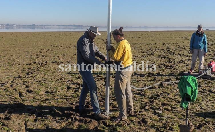 Estudian el fondo de la laguna Setúbal para conocer su origen y sus cambios a través de miles de años