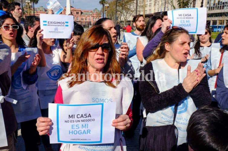 Los deudores de créditos UVA piden una 