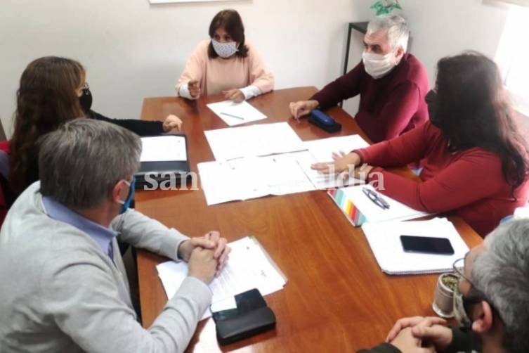 Avances en la planificación de las obras de agua potable para el complejo Loyola y el tanque central