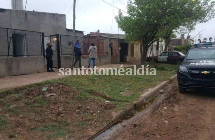 Incidente fatal en barrio Iriondo: un chico de 14 años mató a un joven de 20 por un disparo accidental