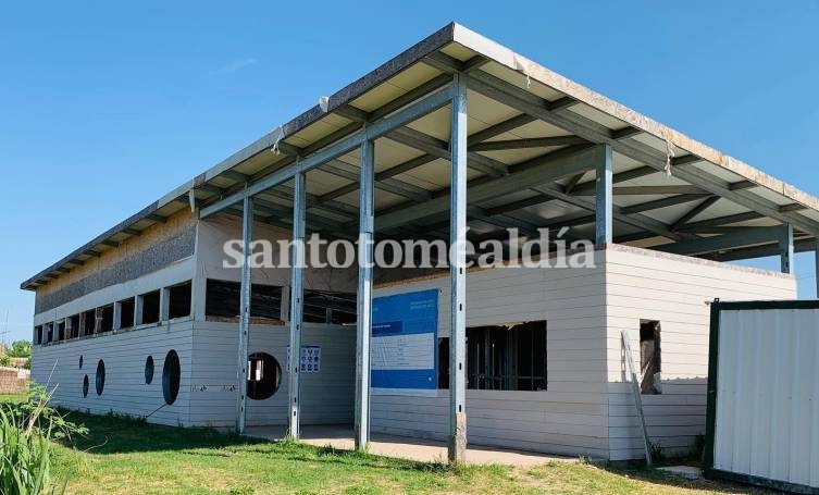 Se reanudó la construcción del Jardín de Infantes 246