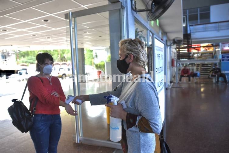 Retomaron las actividades en la Terminal de Ómnibus 