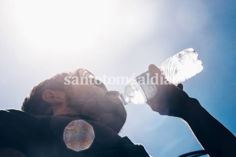 El Ministerio de Salud brinda recomendaciones para evitar golpes de calor