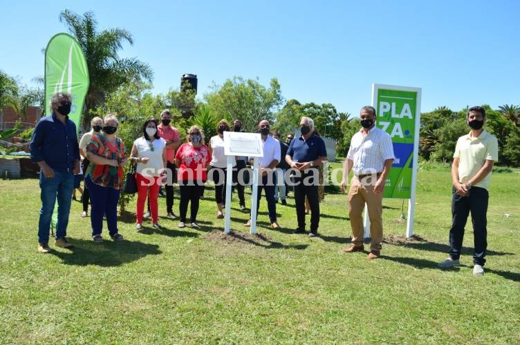 Sauce Viejo: Inauguraron la plaza 