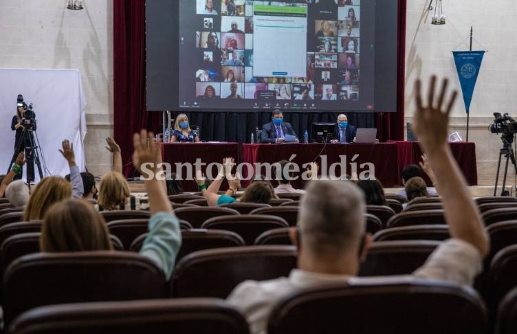 La Asamblea Universitaria de la UNL aprobó la Memoria y el Informe 2019