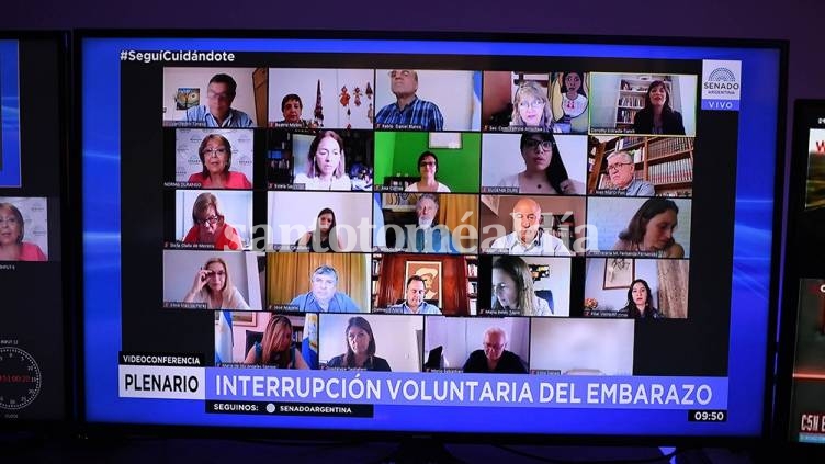 Tiene dictamen el proyecto de ley que habilita la interrupción voluntaria del embarazo