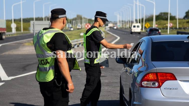 Intensifican controles en rutas y accesos a la provincia