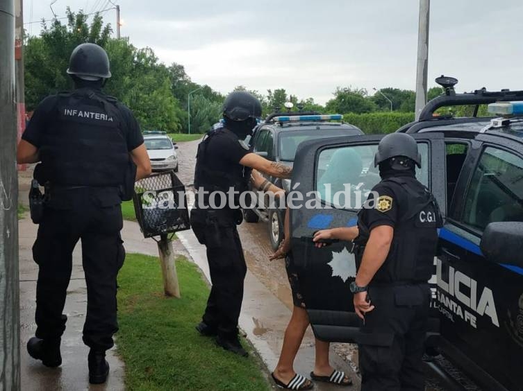 Este miércoles se realizaron múltiples allanamientos en barrio El Chaparral