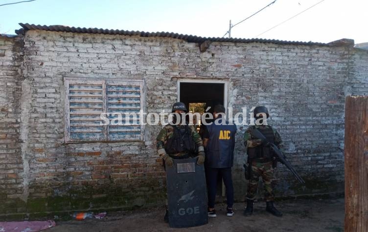 Imputaron a dos hombres que robaban a automovilistas en la autopista