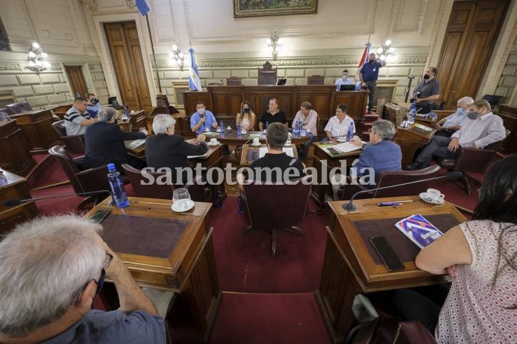 Festram se reunió con senadores justicialistas del Nes