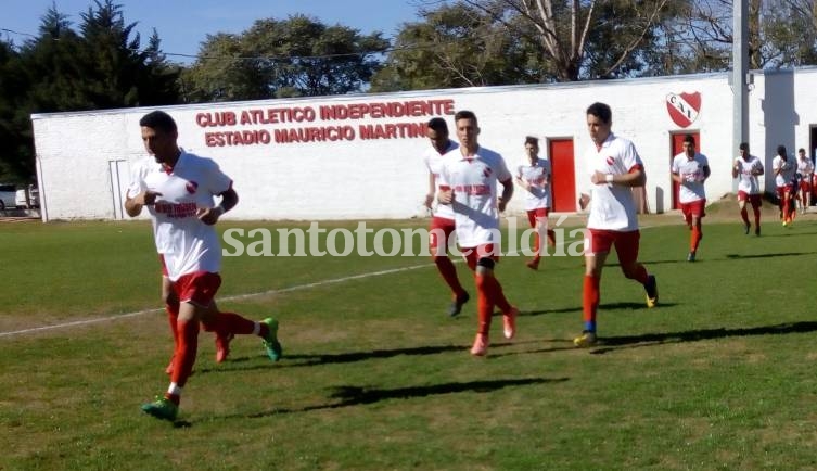 Liga Santafesina: Independiente quiere seguir en la punta