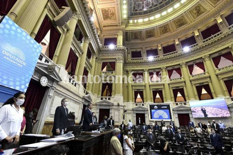 En maratónica sesión, Diputados debate la reforma del Impuesto a las Ganancias